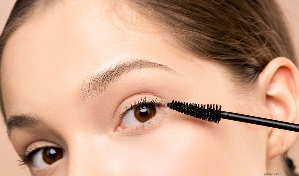 Why you should consider an Online Lash & Brow Course