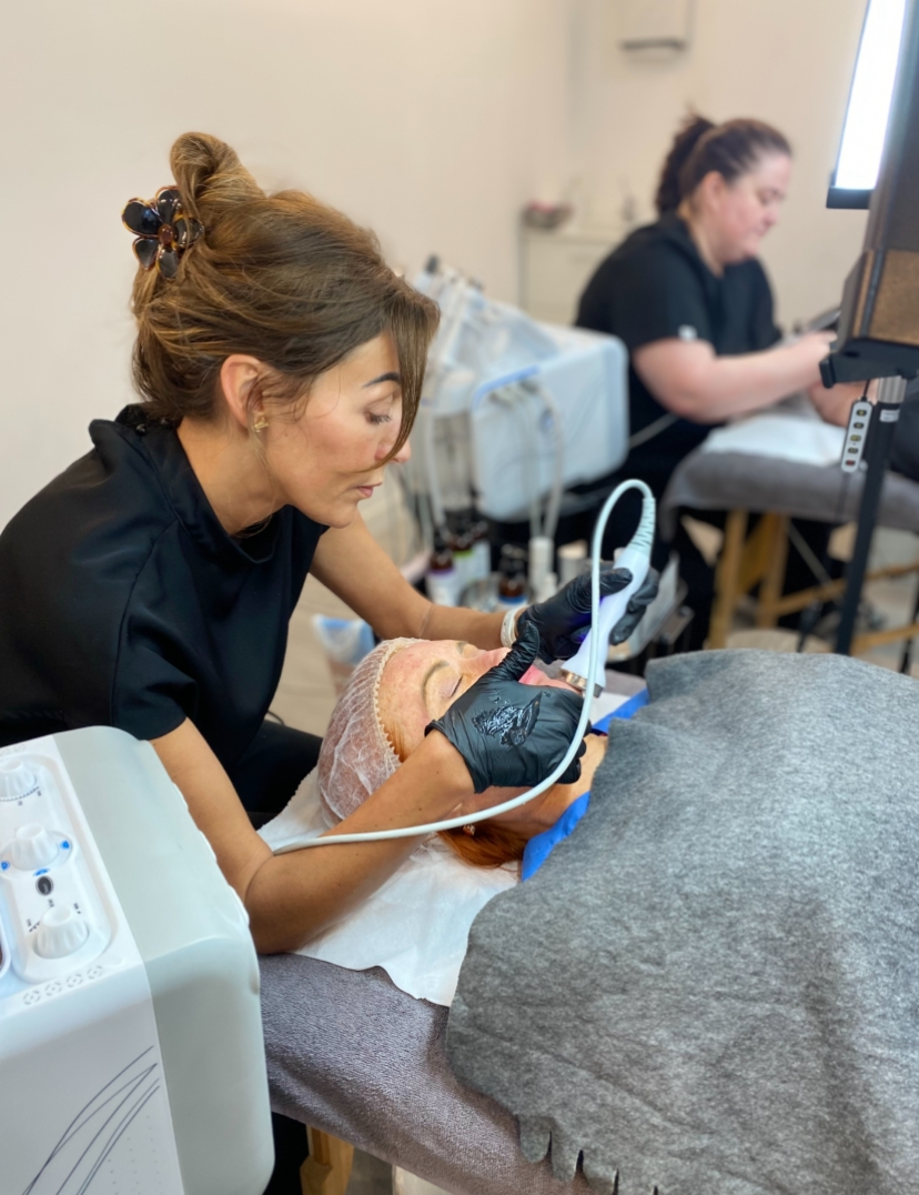 6 in 1 Facial Course - Image 5