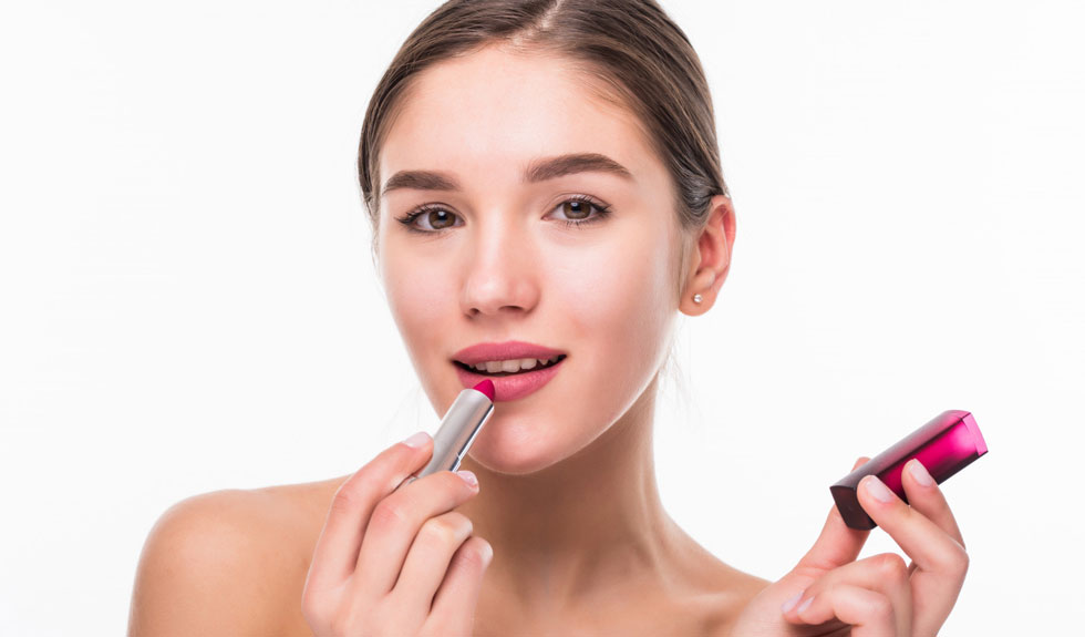 Mastering art of lip blush course