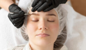 Eyebrow enhancement microblading course
