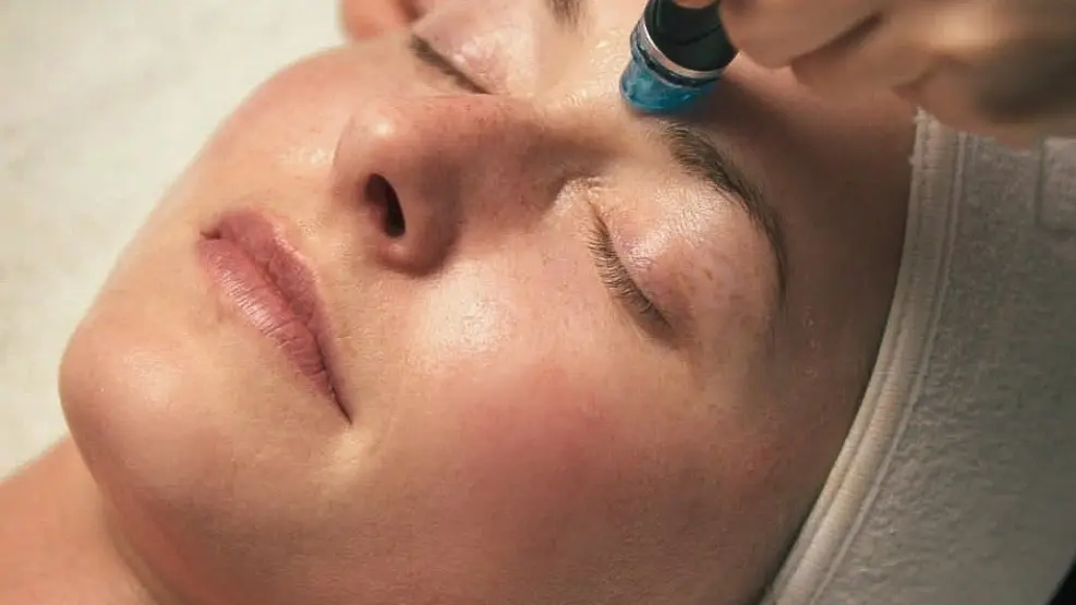 focus Awards Level 4 Skin Peels and Microneedling Combo Cours